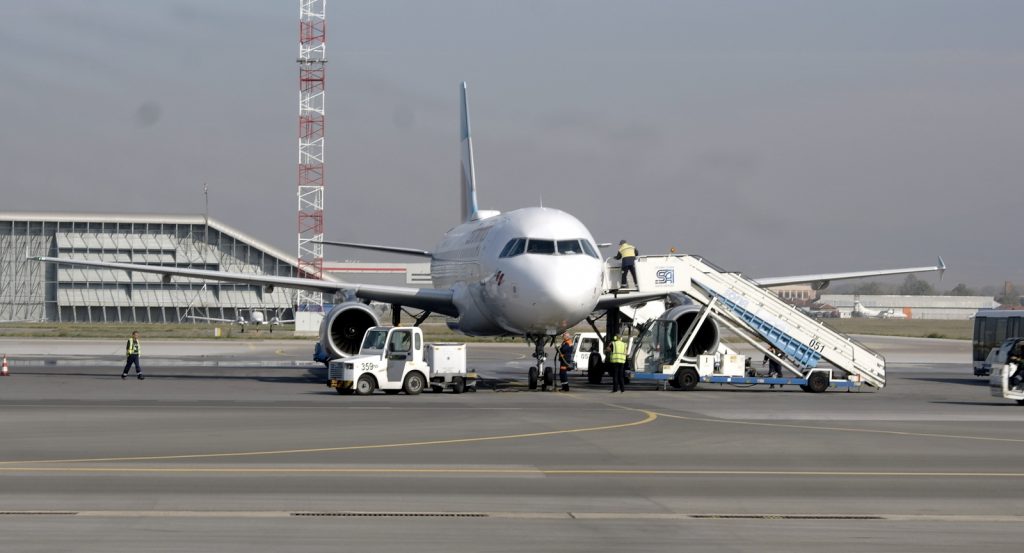 Eurowings Airbus A319, летище София. Снимка: Авиофорум.