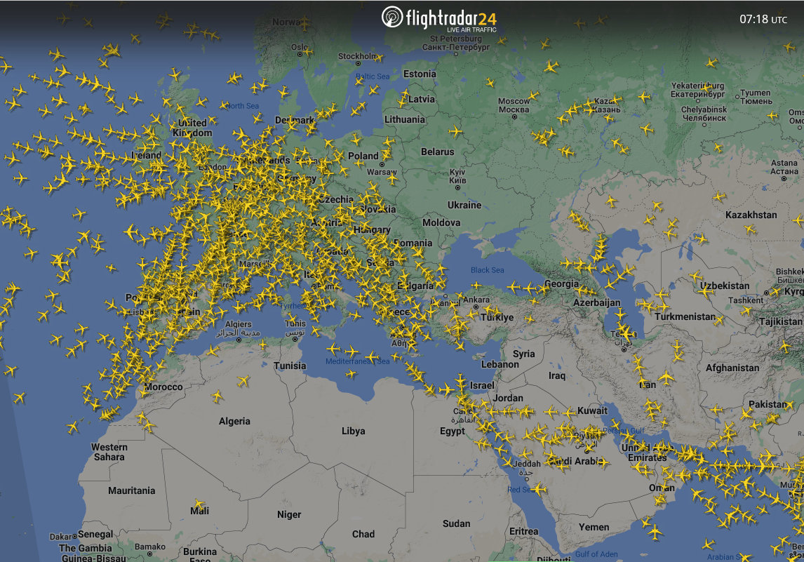 Графика и данни: Flightradar24